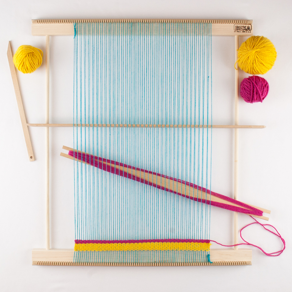 20-dent hello! loom (optional fiber pack) — Weaver House