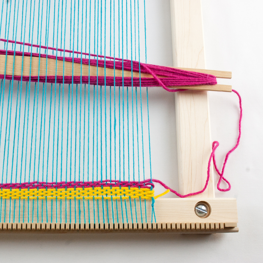 20" Weaving Frame Loom with Stand The Deluxe! Beka