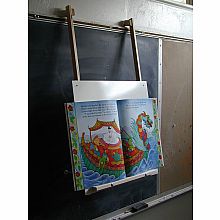 Hanging Big Book Easel