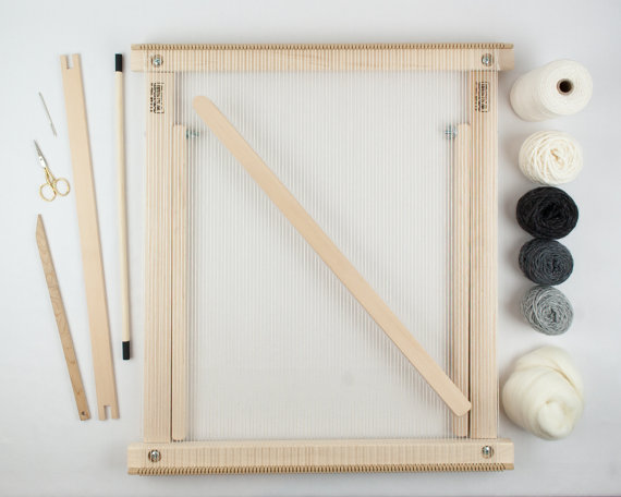 A Weaving Frame With Stand 20 Inch Gray The Deluxe Kit