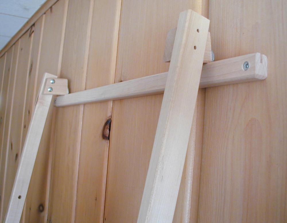 Hanging Art Easel Beka