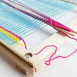 20 Inch Weaving Frame Loom with Stand - The Deluxe!